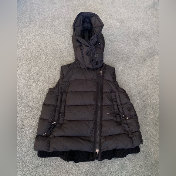 Moncler Laurie Down Filled Puffer Vest with Hood - Picture 2 of 16